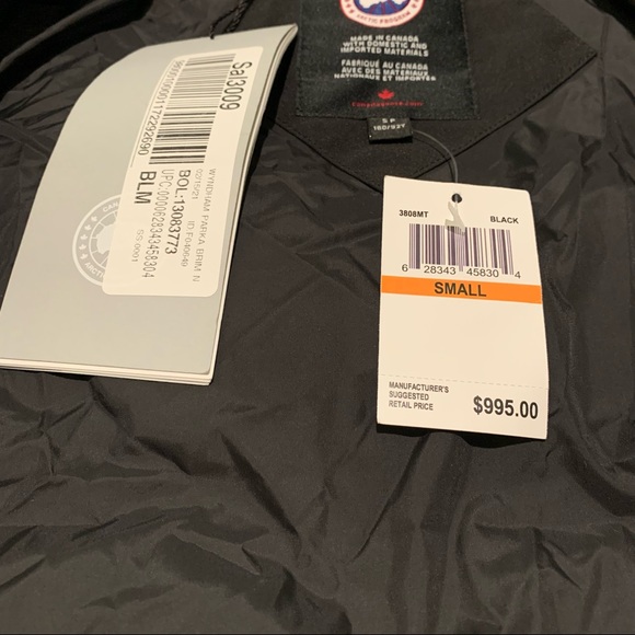 Canada Goose Wyndham Parka Notched Brim - Picture 4 of 13
